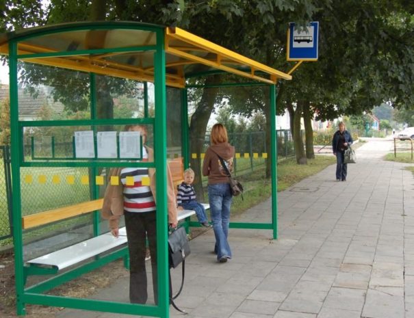 Nefryt bus shelter