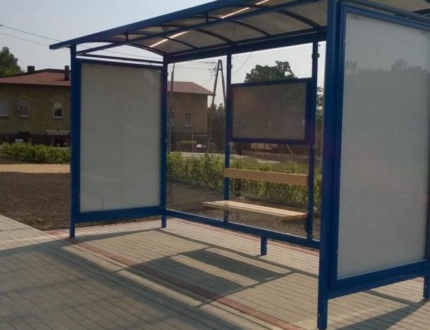 Nefryt bus shelter